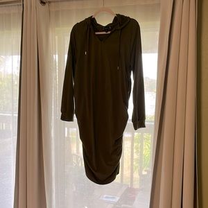 Hooded maternity dress